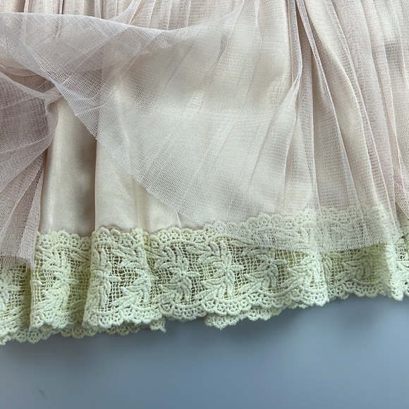 Archives Sheer Lace Pleated Mini Skirt S88-6 - Picture 2 of 4